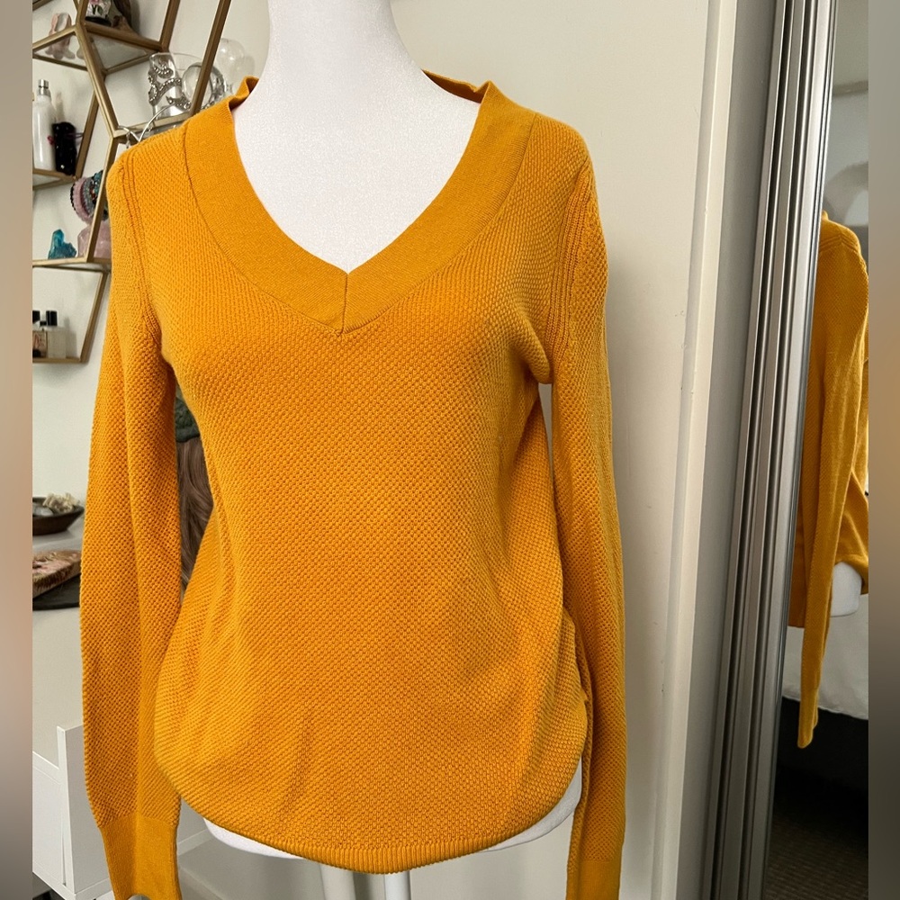 GAP Sunflower Yellow lightweight sweater, size small.